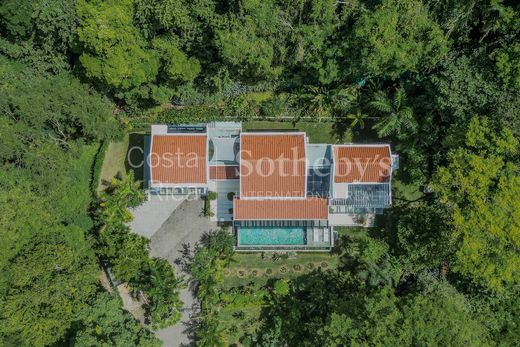 Willa w Carrillo, Hojancha