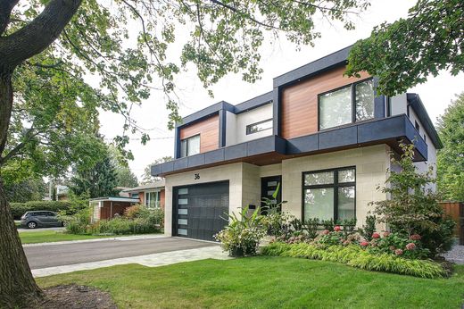 Detached House in Toronto, Ontario