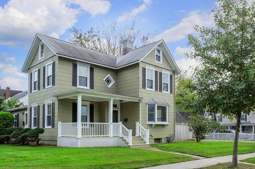 Luxury home in Red Bank, Monmouth County