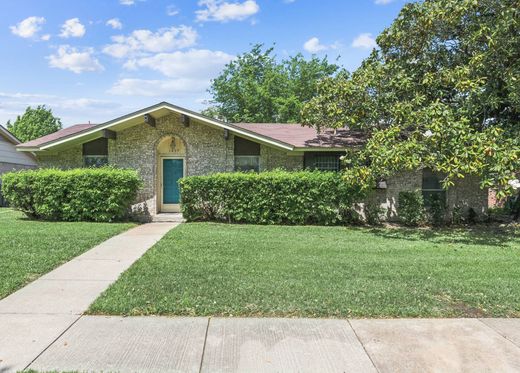 Detached House in Garland, Dallas County