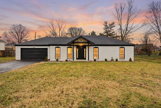 Detached House in Shelbyville, Shelby County