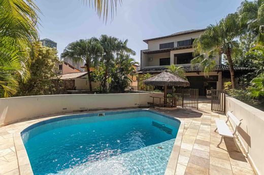 Vrijstaand huis in Rio de Janeiro