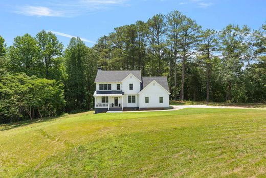 Detached House in Chattahoochee Hills, Fulton County