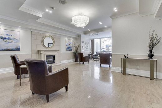 Appartamento a Richmond Hill, York