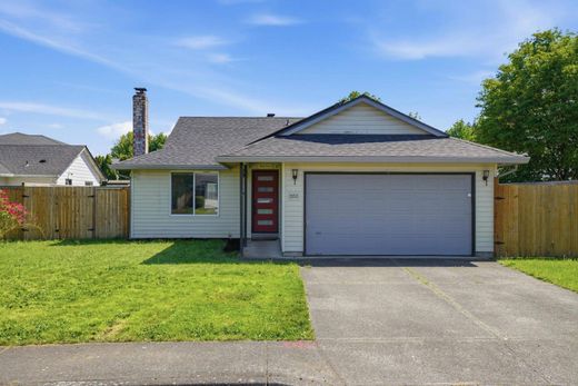 Luxury home in Vancouver, Clark County