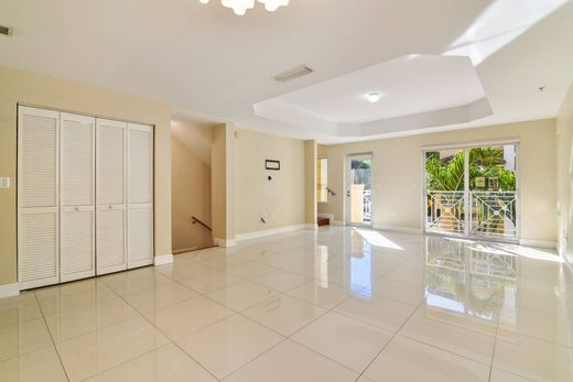 Apartment / Etagenwohnung in Aventura, Miami-Dade County
