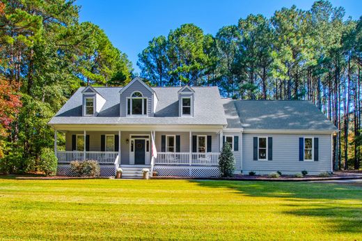 Detached House in Wake Forest, Wake County