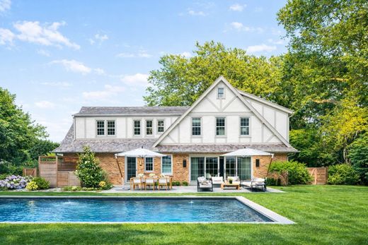 Detached House in East Hampton, Suffolk County