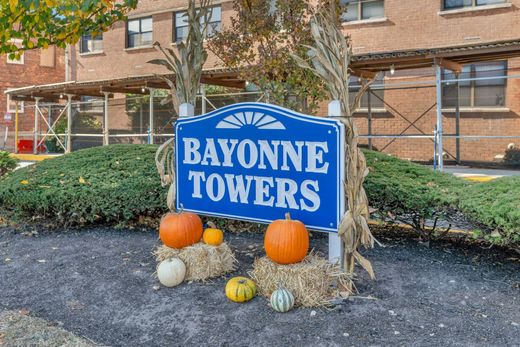 Bayonne, Hudson Countyのアパートメント