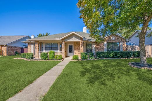 Vrijstaand huis in Garland, Dallas County