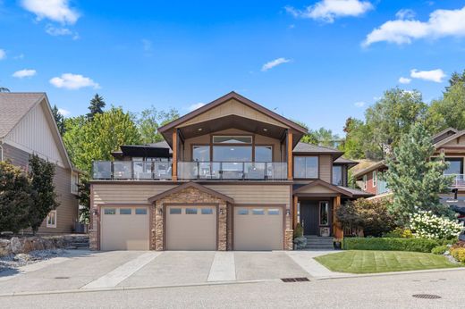 Vrijstaand huis in Coldstream, Regional District of North Okanagan