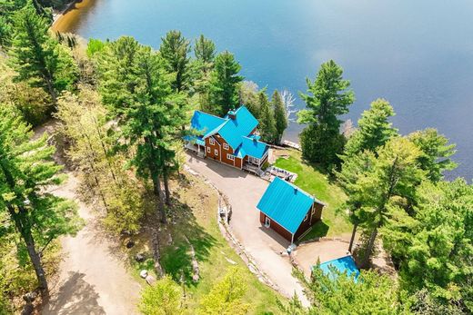 Mandeville, Lanaudièreの一戸建て住宅