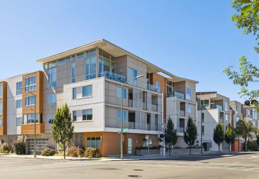 Apartment in Oakland, Alameda County