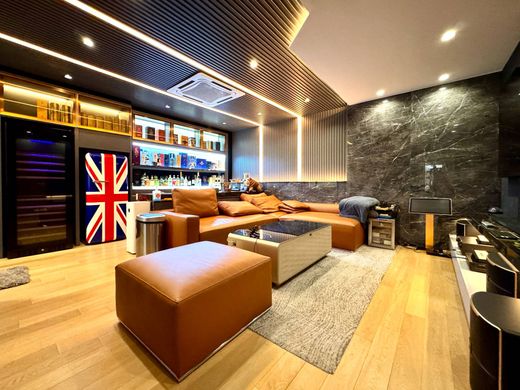 빌라 / Watthana, Vadhana