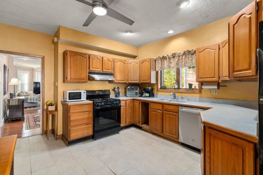 Luxus-Haus in Somerville, Middlesex County