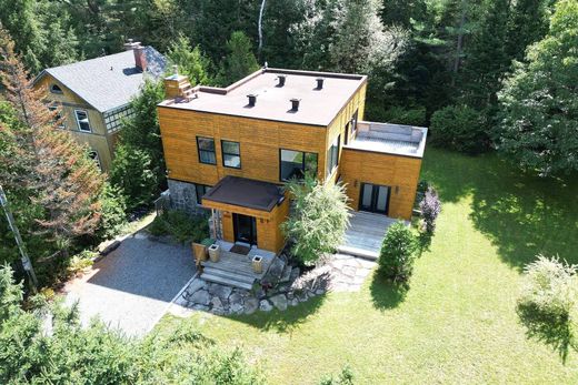 Casa Unifamiliare a Val-David, Laurentides