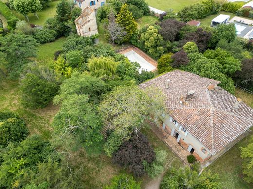 Casa en Daux, Alto Garona