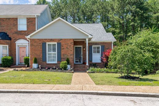 Luxury home in Vestavia Hills, Jefferson County