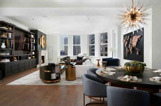 Apartment in Chicago, Cook County