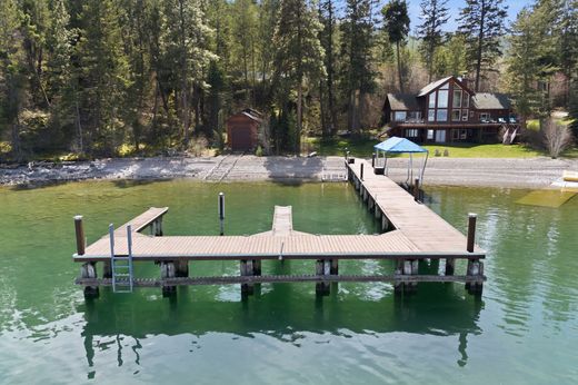 Detached House in Lakeside, Flathead County