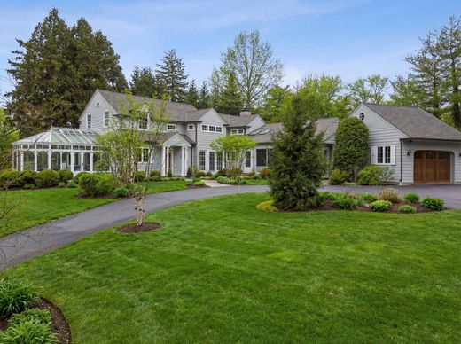 Detached House in Short Hills, Essex County