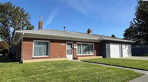 بيت مستقل ﻓﻲ Kennewick, Benton County