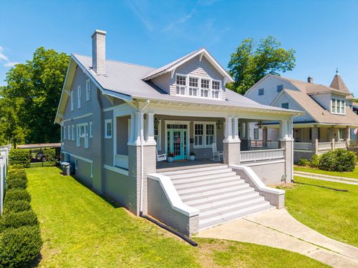 Detached House in Windsor, Bertie County