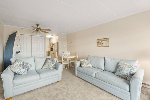 Квартира, Ocean City, Worcester County