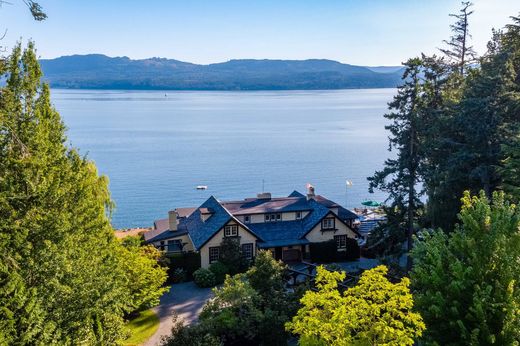 Casa en North Saanich, Capital Regional District