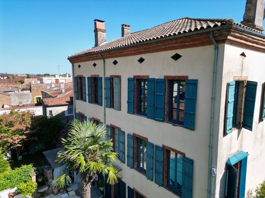 Semidetached House in Moissac, Tarn-et-Garonne