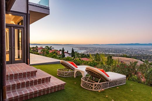 Detached House in Rancho Palos Verdes, Los Angeles County