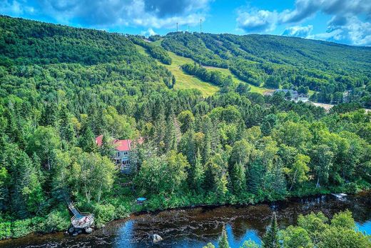 ‏בית חד-משפחתי ב  Saint-Donat, Lanaudière
