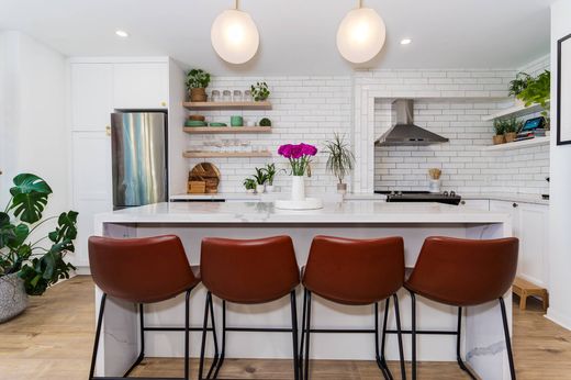 Apartment in Toronto, Ontario