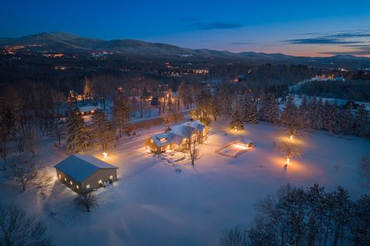 بيت مستقل ﻓﻲ Sutton, Montérégie