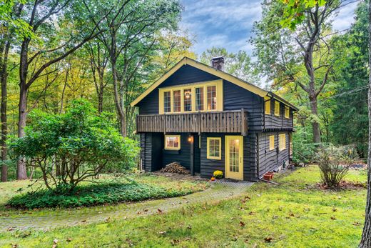 Detached House in Long Valley, Morris County