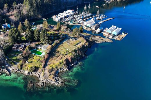 Land in Duncan, Cowichan Valley Regional District