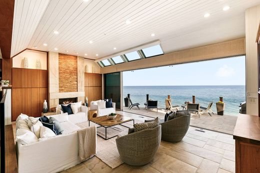 Luxury home in Malibu, Los Angeles County