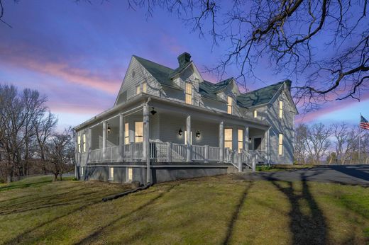 Detached House in Front Royal, Warren County