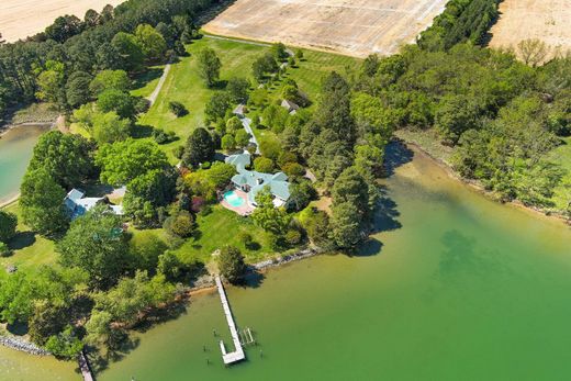 Luxury home in Oxford, Talbot County
