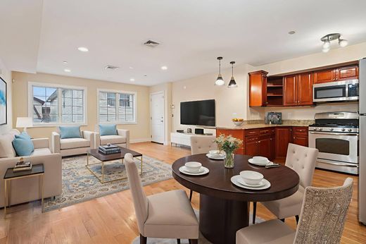 Apartment in Guttenberg, Hudson County