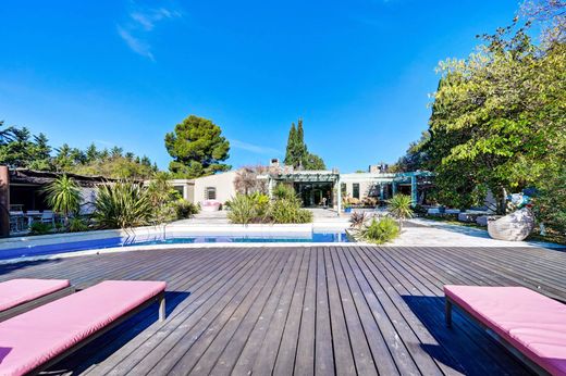 Detached House in Aix-en-Provence, Bouches-du-Rhône