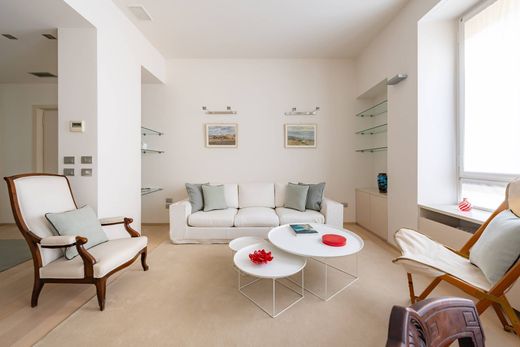 Apartment in Milan, Lombardy