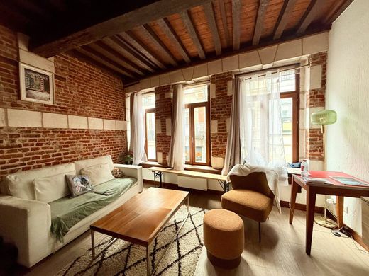 Apartment in Lille, North