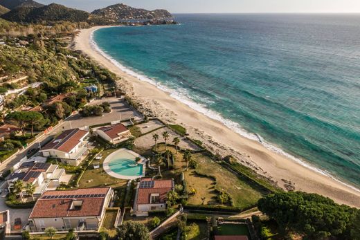 다세대 빌라 / Quartu Sant'Elena, Provincia di Cagliari