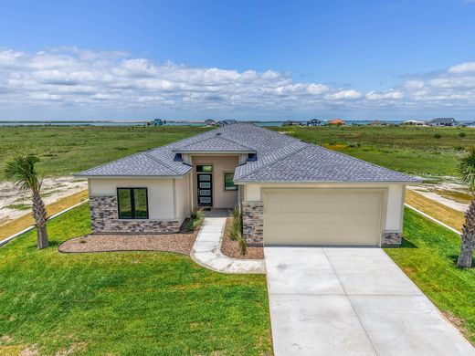 Luxury home in Rockport, Aransas County