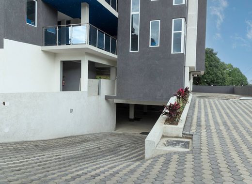 Apartment in Kingston