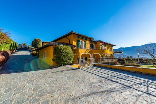 Detached House in Porza, Lugano