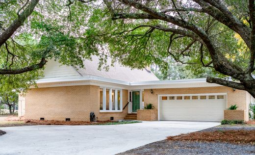 Detached House in Pawleys Island, Georgetown County