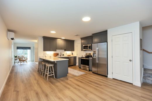 Casa de lujo en Peterborough, Hillsborough County