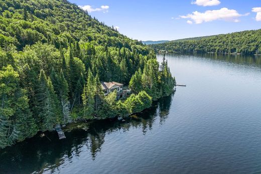 Detached House in Stoneham, Capitale-Nationale